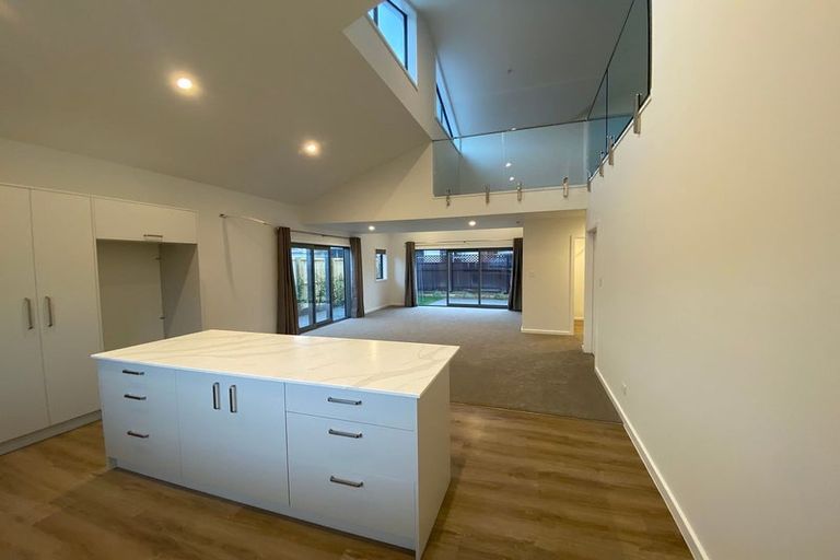 Photo of property in 16 Martin Street, Palmerston North, 4414