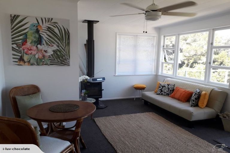 Photo of property in 18 Tikorangi Road, Kerikeri, 0294