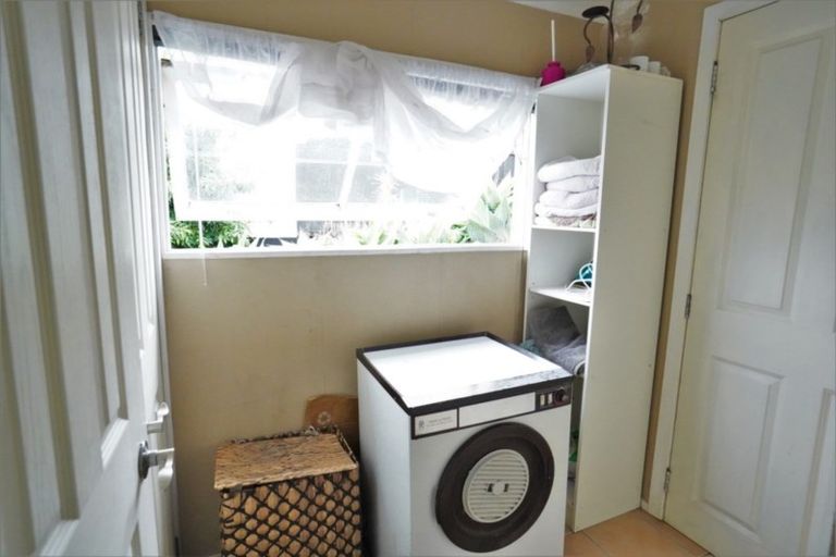 Photo of property in 52 Anzac Road, Morningside, Whangarei, 0110