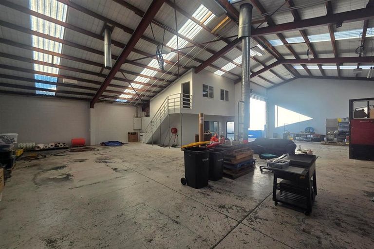 Photo of property in 4 Watts Road, Fernhill, Queenstown, 9300