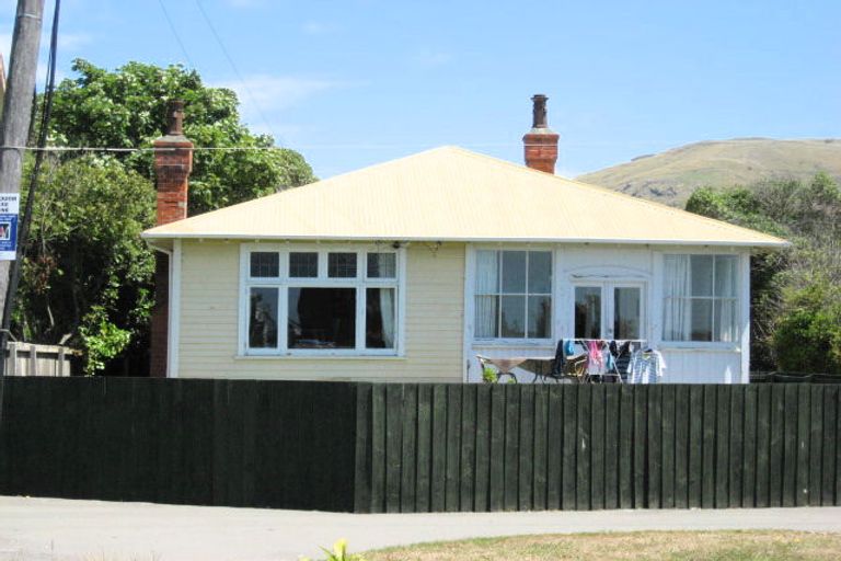 Photo of property in 2/140a Esplanade, Sumner, Christchurch, 8081