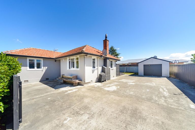 Photo of property in 921 Upper Main Street, Roslyn, Palmerston North, 4414