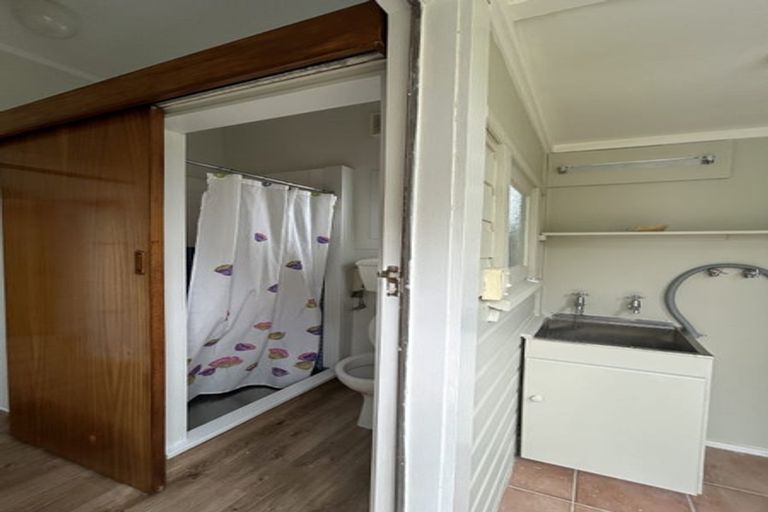 Photo of property in 56 Rotherham Terrace, Miramar, Wellington, 6022