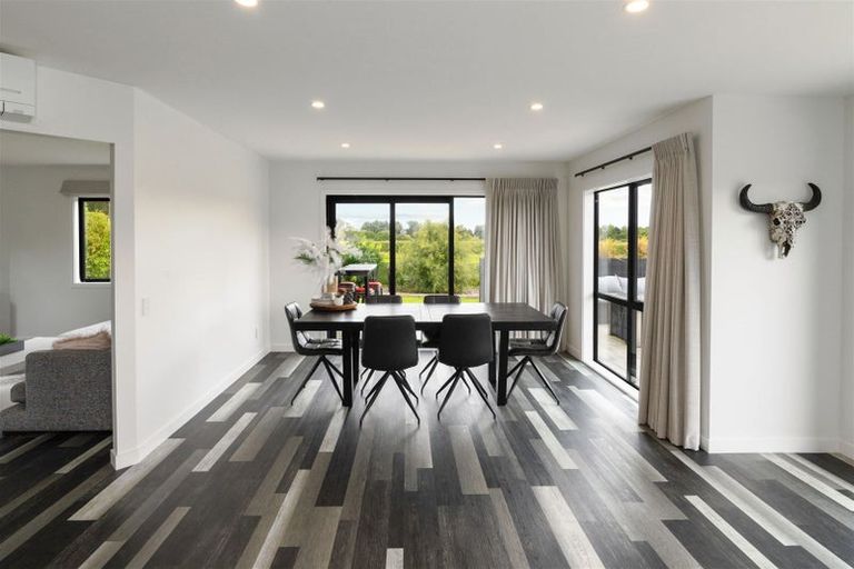 Photo of property in 24 Ivy Lane, Ohau, Levin, 5570