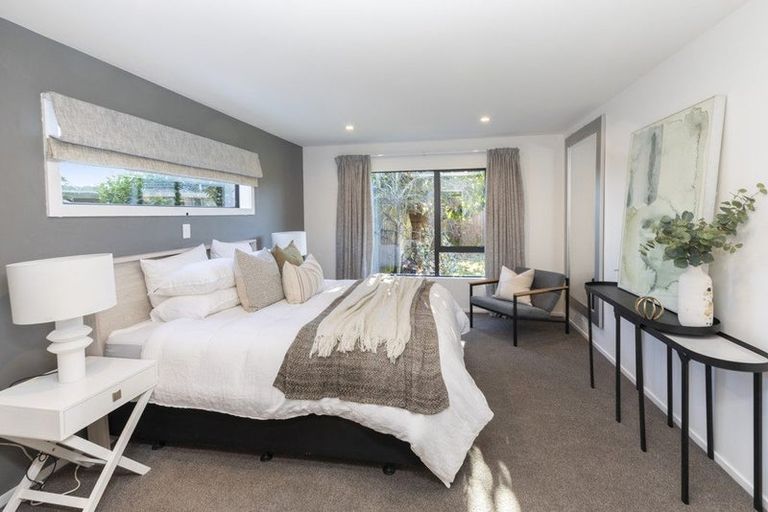 Photo of property in 54 Regency Crescent, Redwood, Christchurch, 8051