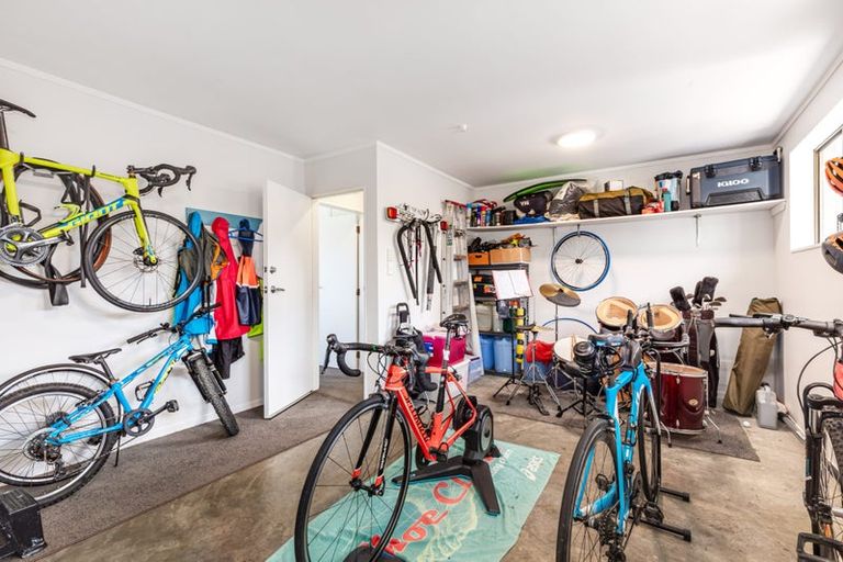 Photo of property in 30 Fairfield Avenue, Fairfield, Lower Hutt, 5011