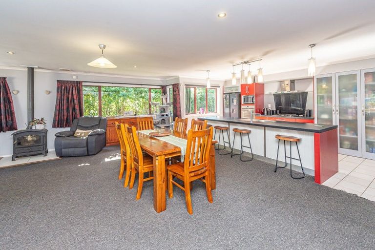 Photo of property in 153 Kakaramea Road, Kakaramea, Patea, 4598