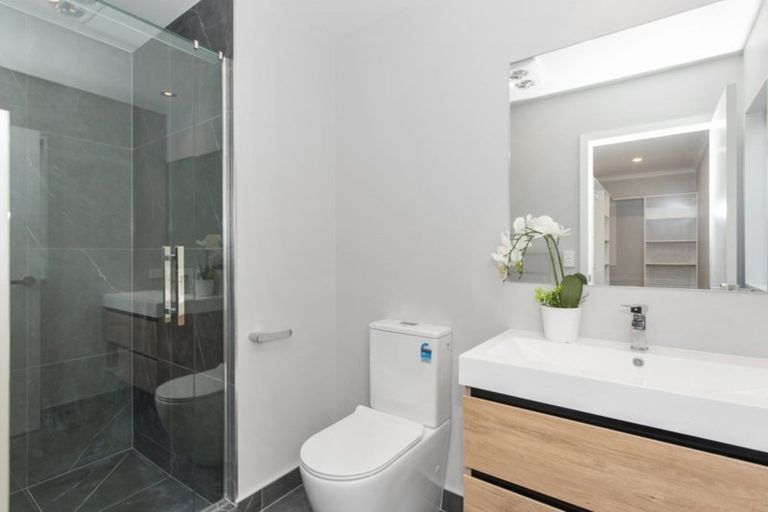 Photo of property in 5 Te Tiireke Drive, Glenview, Hamilton, 3206