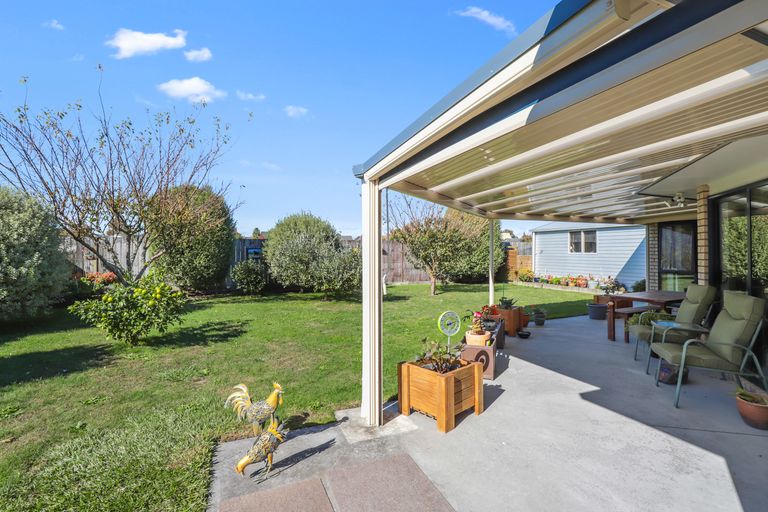 Photo of property in 22 Vogel Place, Te Aroha, 3320