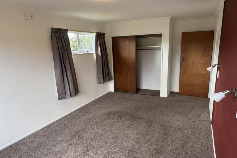 Photo of property in 48 Fulford Street, New Plymouth, 4310