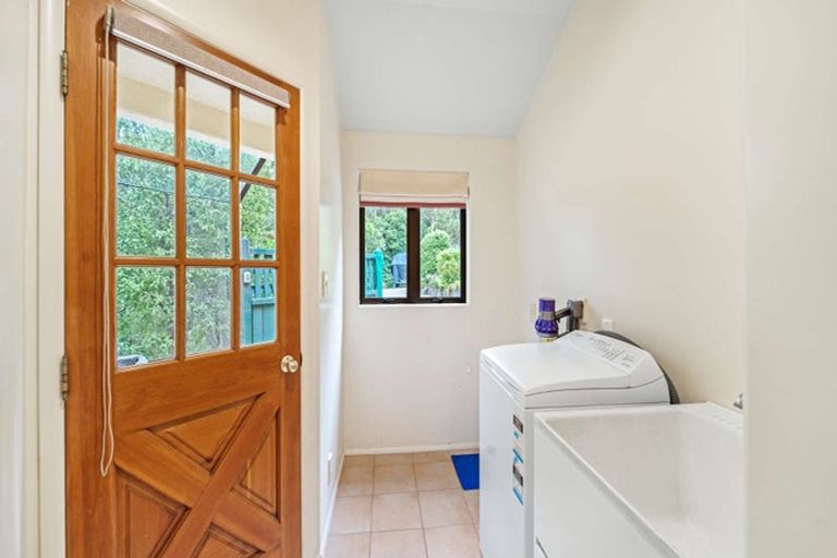 Photo of property in 16 Slade Street, Oamaru North, Oamaru, 9400