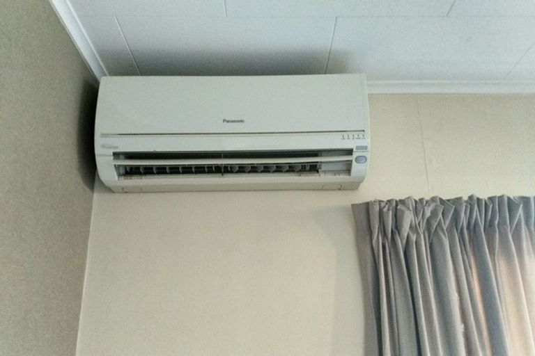 Photo of property in 2/29 Bristol Street, Trentham, Upper Hutt, 5018