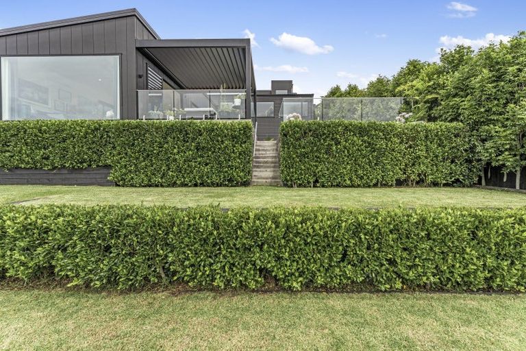 Photo of property in 115 Kaipara Portage Road, Riverhead, 0820