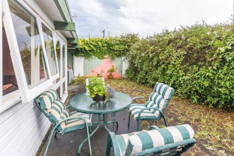 Photo of property in 2/8 Parker Avenue, Levin, 5510