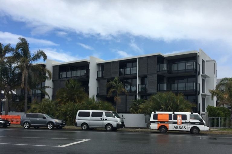 Photo of property in 2-06/424 Maunganui Road, Mount Maunganui, 3116