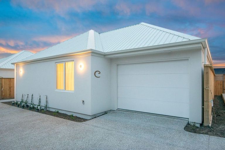 Photo of property in 6c Berwick Street, Mosgiel, 9024