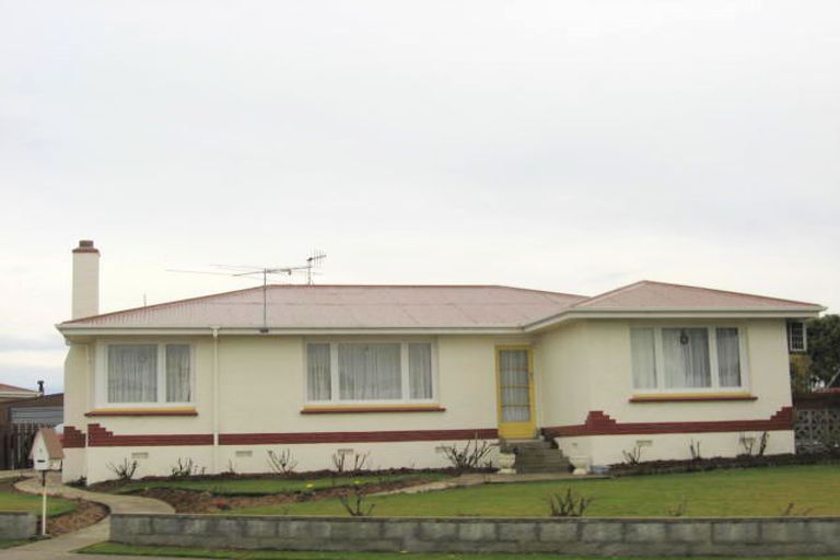 Photo of property in 6 Dundee Street, Strathern, Invercargill, 9812