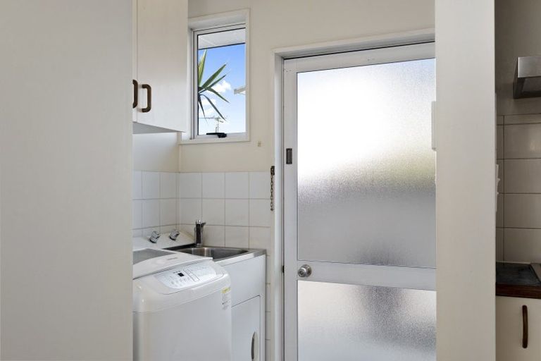 Photo of property in 464 Marine Parade, South New Brighton, Christchurch, 8062