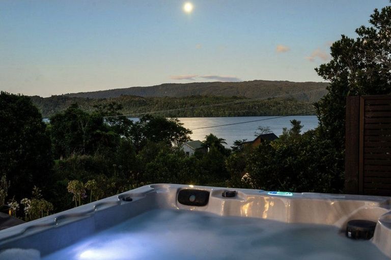 Photo of property in 176 Spencer Road, Lake Tarawera, Rotorua, 3076