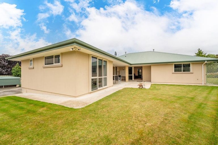 Photo of property in 62 Essex Street, Weston, Oamaru, 9401