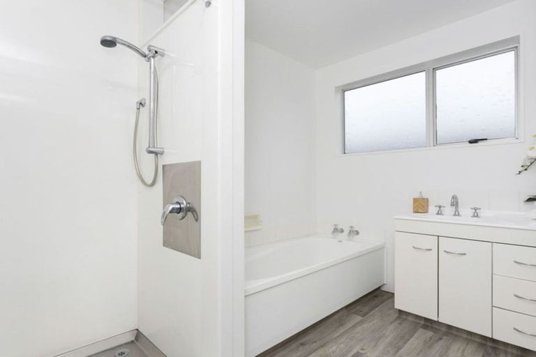 Photo of property in 1/8 Ashwood Street, Parklands, Christchurch, 8083