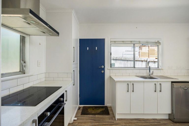 Photo of property in 3/105 Astley Avenue, New Lynn, Auckland, 0600