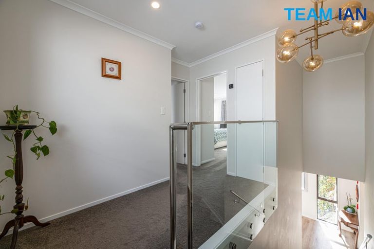 Photo of property in 73a Granville Drive, Massey, Auckland, 0614