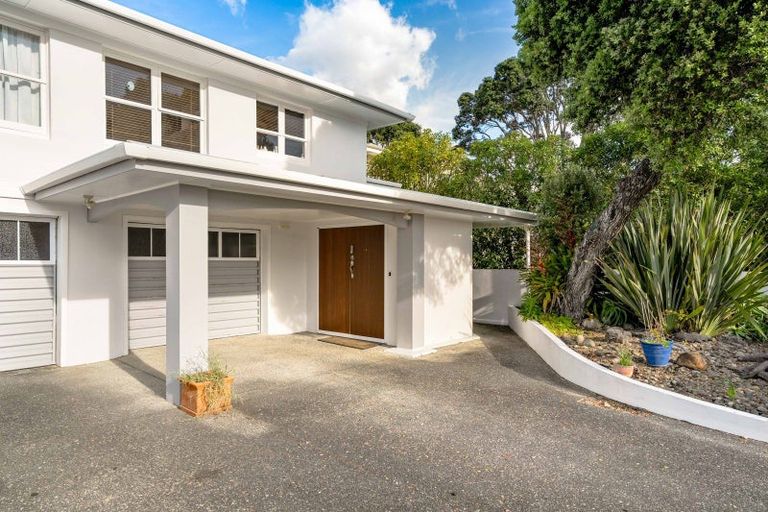 Photo of property in 112 Tangaroa Road, Whangamata, 3620