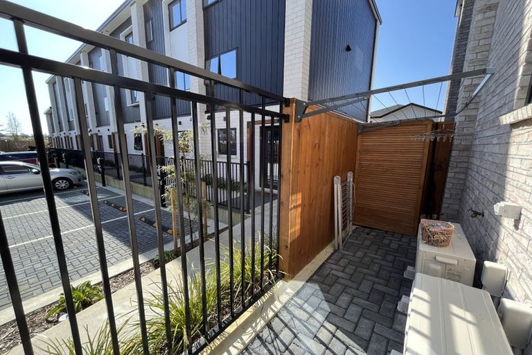 Photo of property in 3/59 Matipo Road, Te Atatu Peninsula, Auckland, 0610