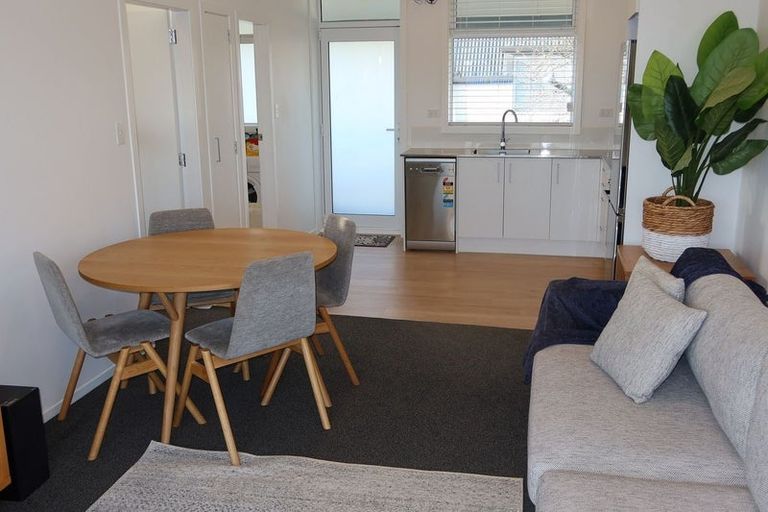 Photo of property in 1/118 Office Road, Merivale, Christchurch, 8014