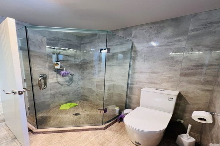 Photo of property in 23 Reserva Crescent, Kumeu, 0810