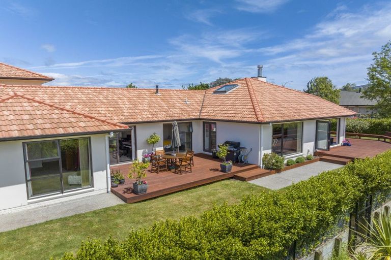 Photo of property in 177 Mazengarb Road, Paraparaumu, 5032