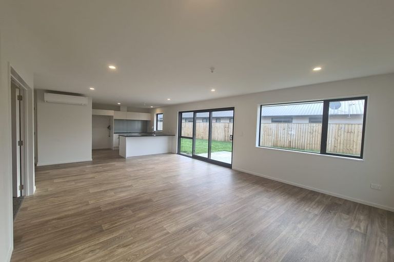 Photo of property in 16 Lanner Drive, Rolleston, 7615