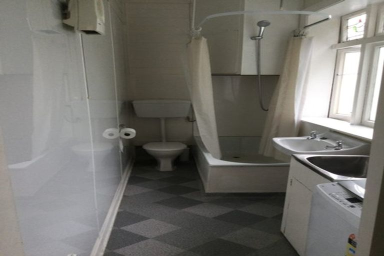 Photo of property in 26 Devon Street, Aro Valley, Wellington, 6021