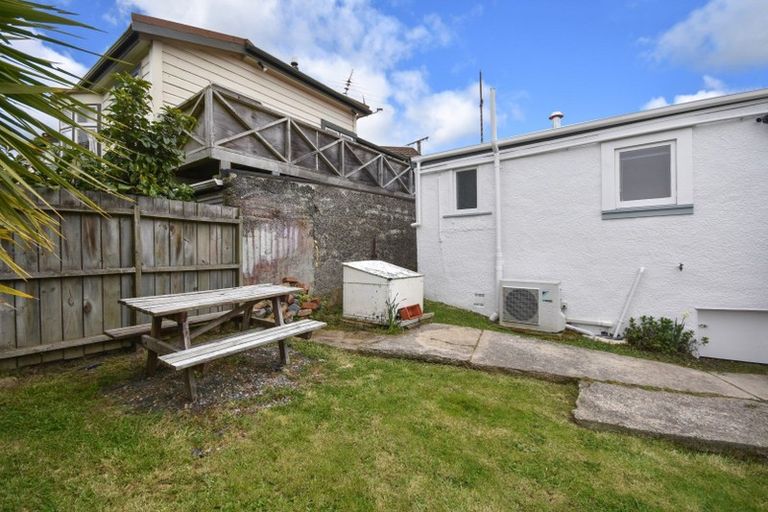 Photo of property in 51 Lawrence Street, Mornington, Dunedin, 9011