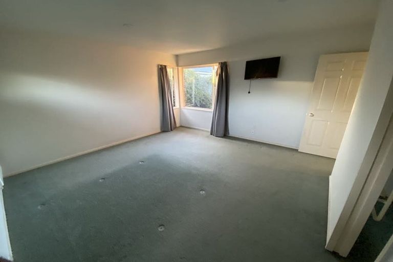 Photo of property in 17 Meadow Street, Papanui, Christchurch, 8052