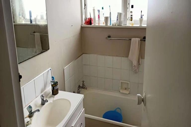 Photo of property in 75 Knighton Road, Hillcrest, Hamilton, 3216