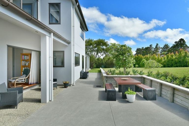 Photo of property in 315 Kahikatea Flat Road, Waitoki, Kaukapakapa, 0871