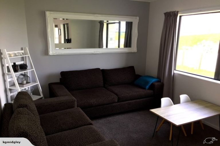 Photo of property in 10 Manuka Close, Mangawhai, 0505