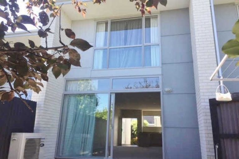 Photo of property in 62 Fairfield Avenue, Addington, Christchurch, 8024