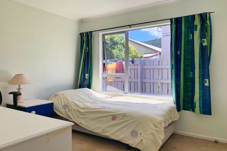 Photo of property in 3a Marshall Street, Karori, Wellington, 6012