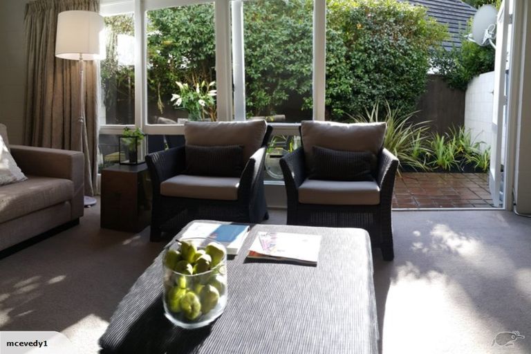 Photo of property in 3/16 Rossall Street, Merivale, Christchurch, 8014