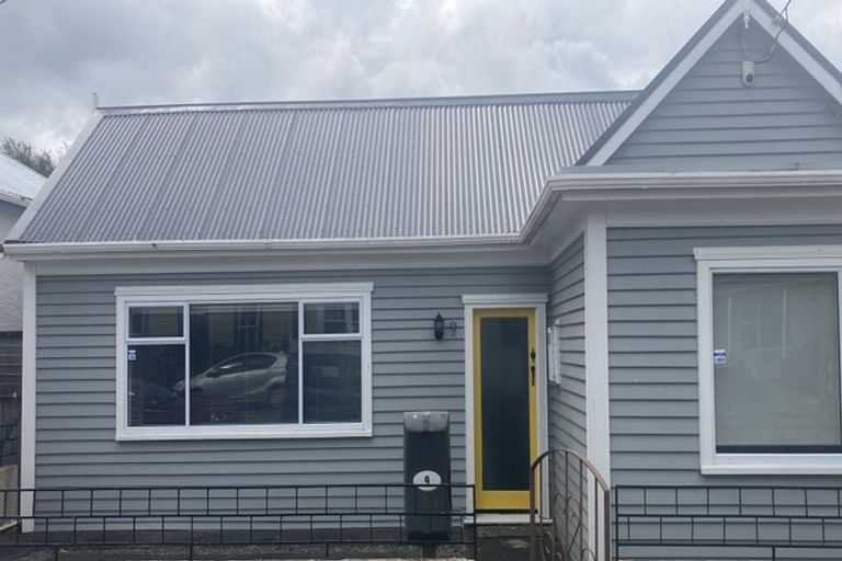 Photo of property in 9 Green Street, Newtown, Wellington, 6021