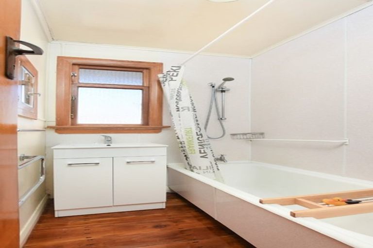 Photo of property in 150 Wakari Road, Helensburgh, Dunedin, 9010