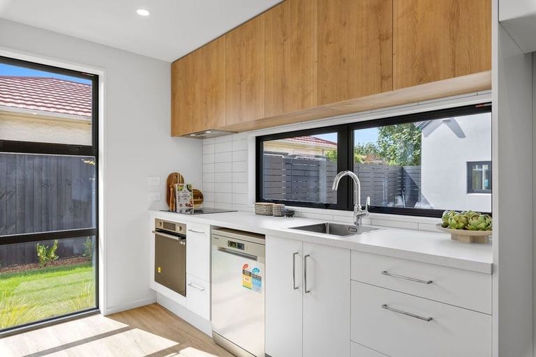 Photo of property in 4/15 Cameron Street, Sydenham, Christchurch, 8023