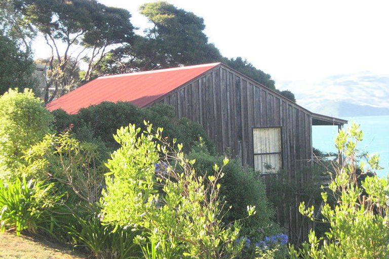 Photo of property in 16 Hempleman Drive, Akaroa, 7520