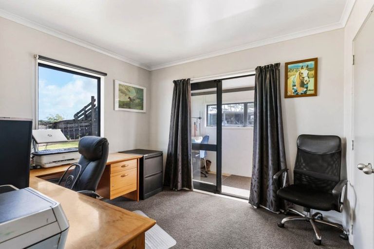 Photo of property in 96 Westhead Road, Pollok, Waiuku, 2683
