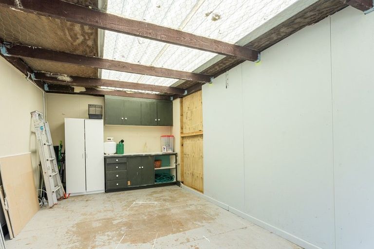 Photo of property in 61a Kingsley Street, Stokes Valley, Lower Hutt, 5019