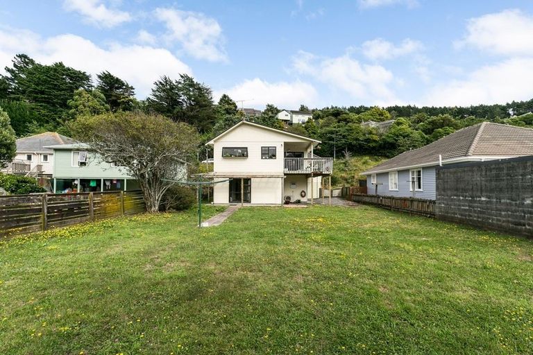 Photo of property in 308 Main Road, Tawa, Wellington, 5028