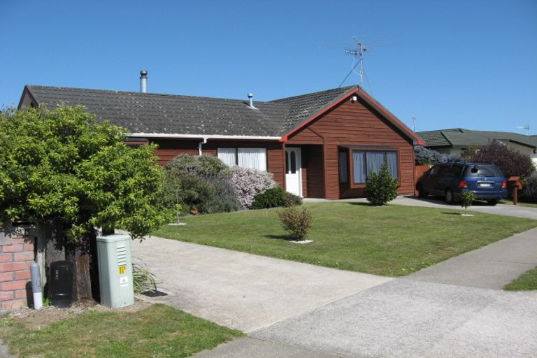 Photo of property in 10 Hadleigh Court, Paraparaumu, 5032